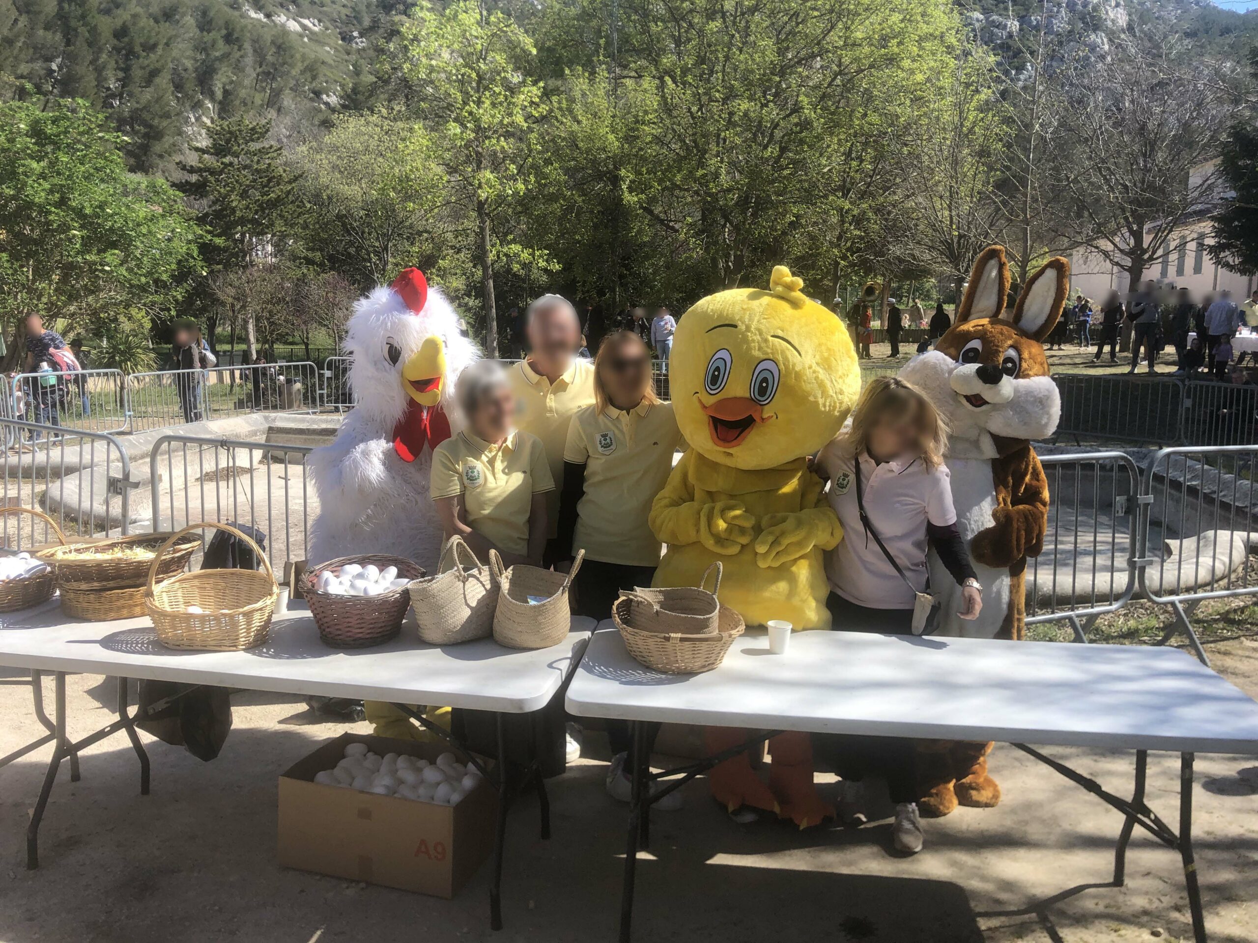 Mascotte de pâque Anim’Rj