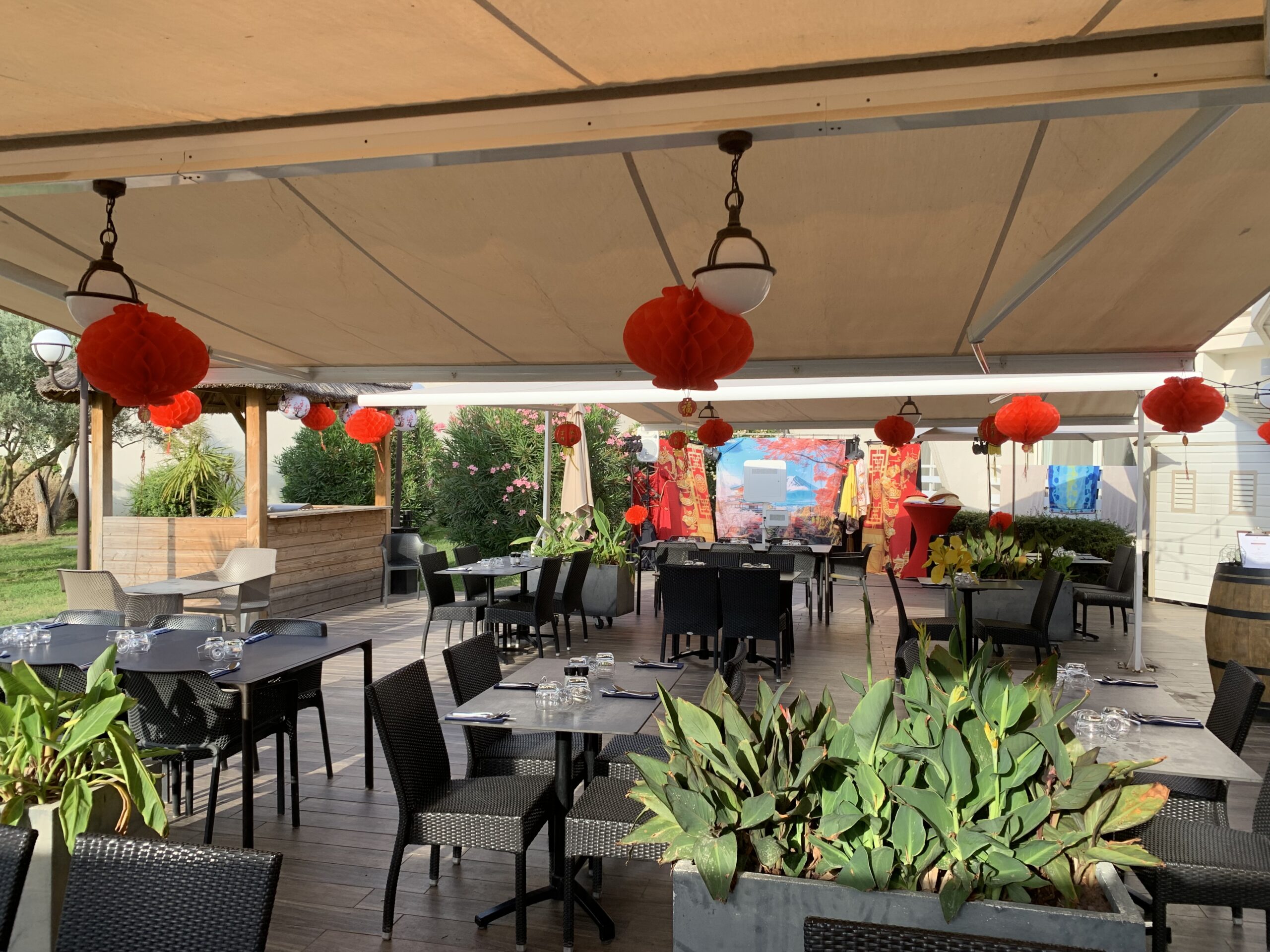 Décor asiatique avec photobooth