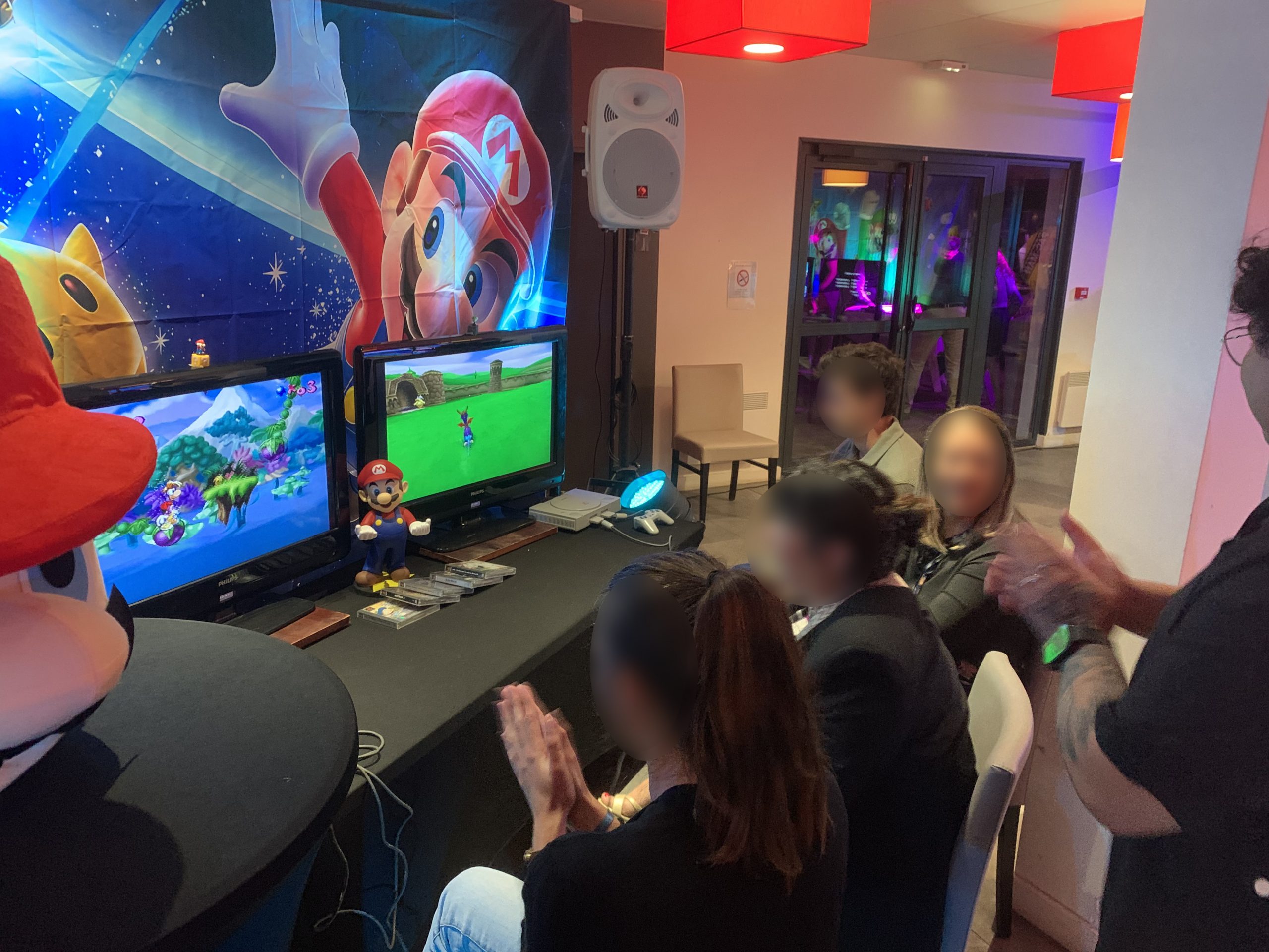 ambiance années 90/2000 avec le retro gaming de Anim'RJ