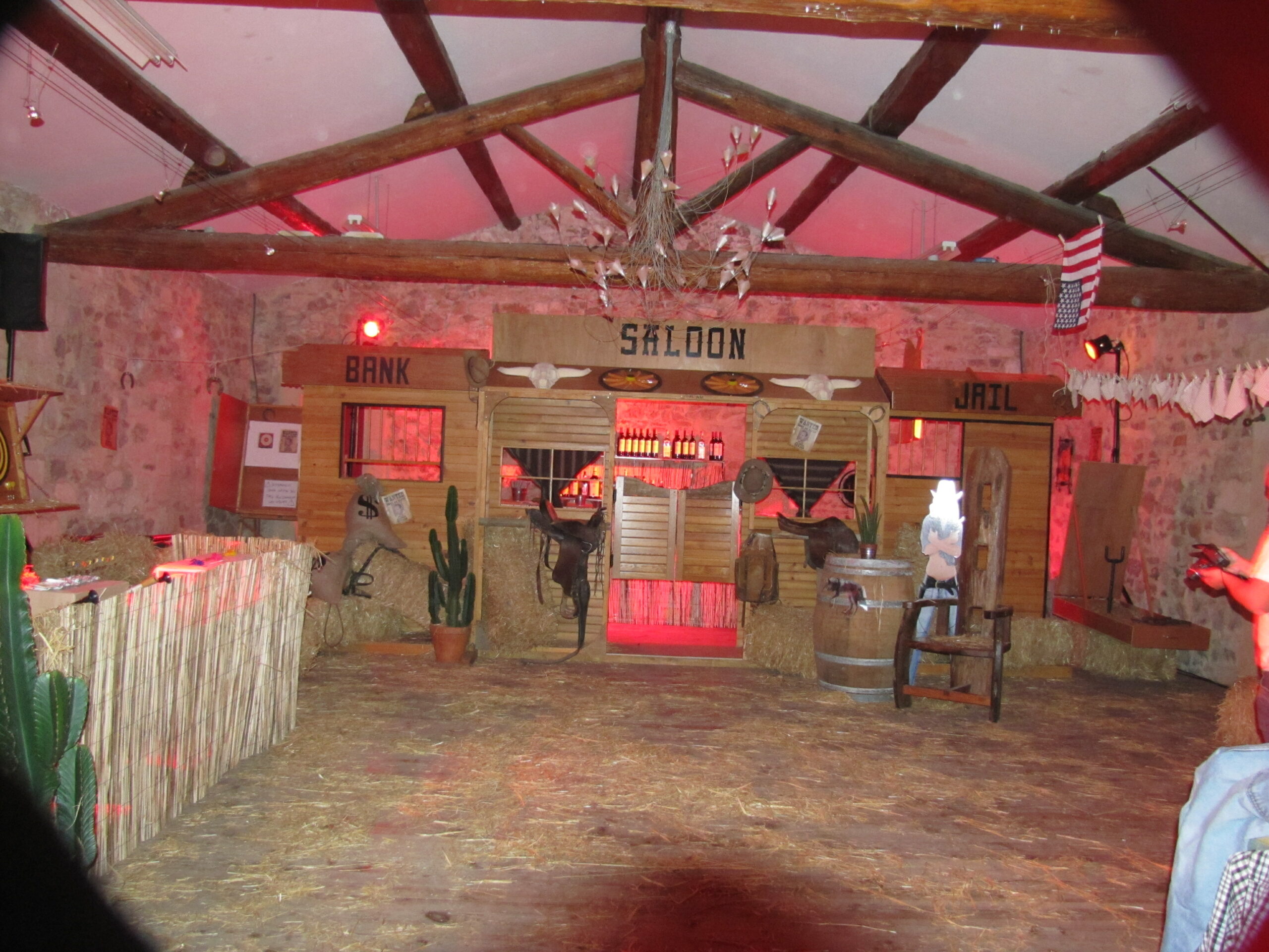 Saloon Anim’Rj